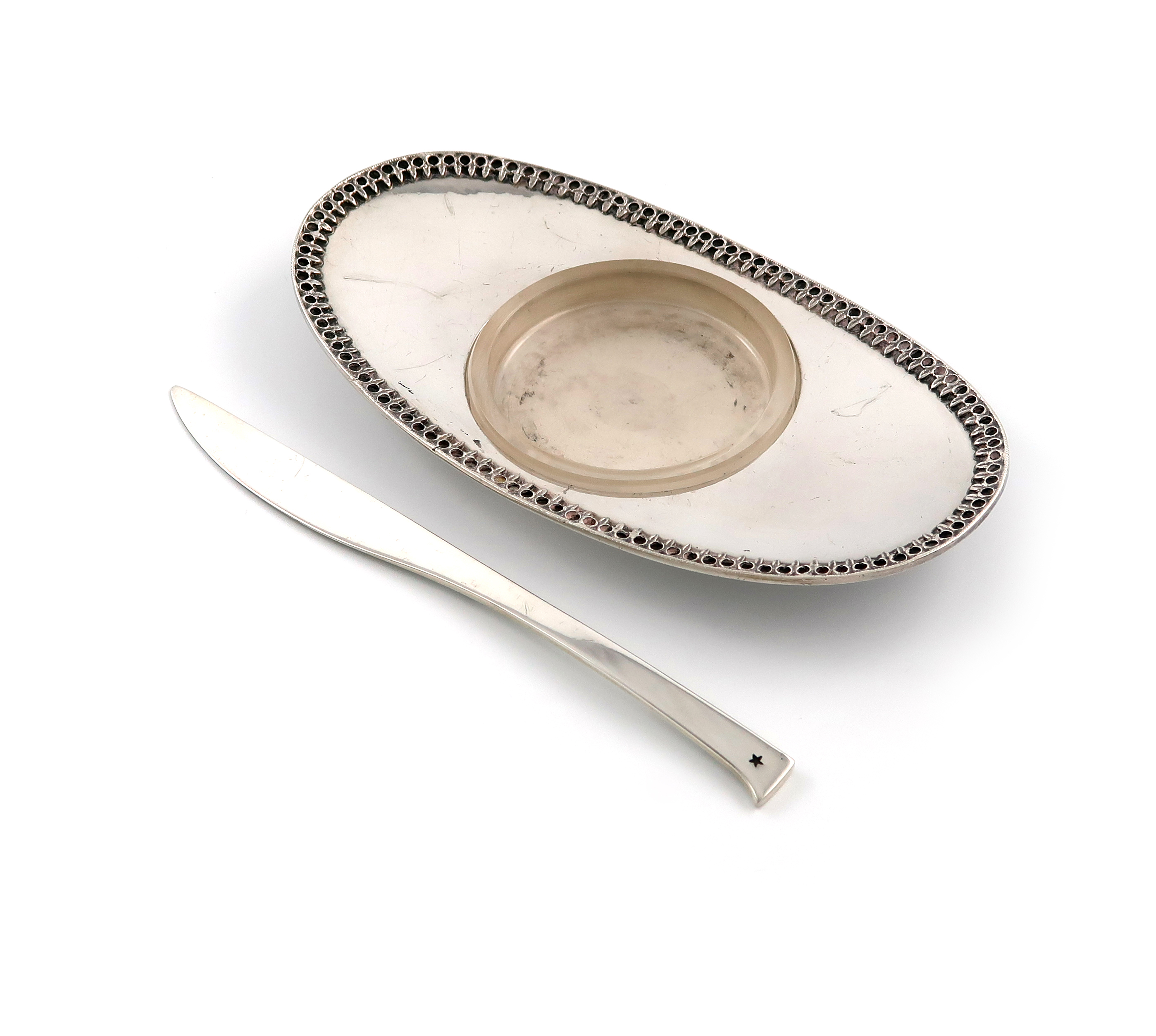 By Leslie Durbin, a silver butter dish and butter knife, London 1954, the knife London 1957,