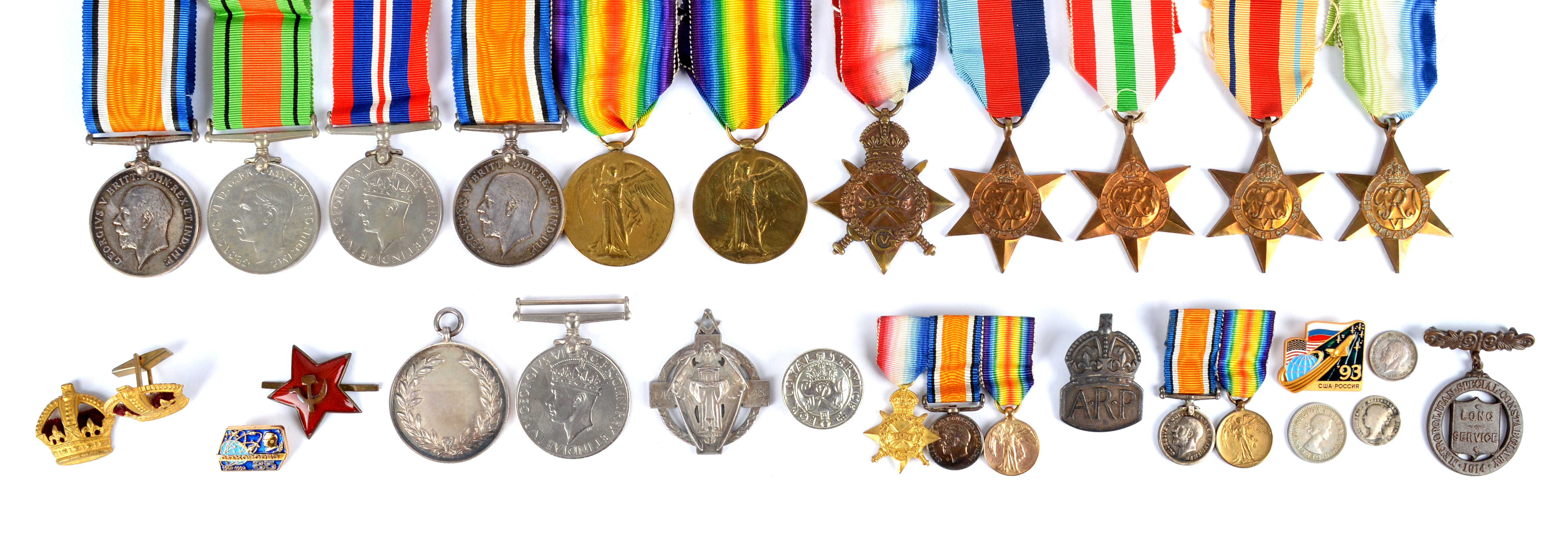 A family collection of medals, comprising: a Great War trio to 2nd Lieutenant Richard Albert Pescod,