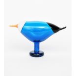 An iittala glass Blue Magpie bird designed by Oiva Toikka, applied iittala label and acid etched
