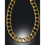 A gold Renaissance-style ribbed and flattened circular-link neck chain-of-office, inspired by an