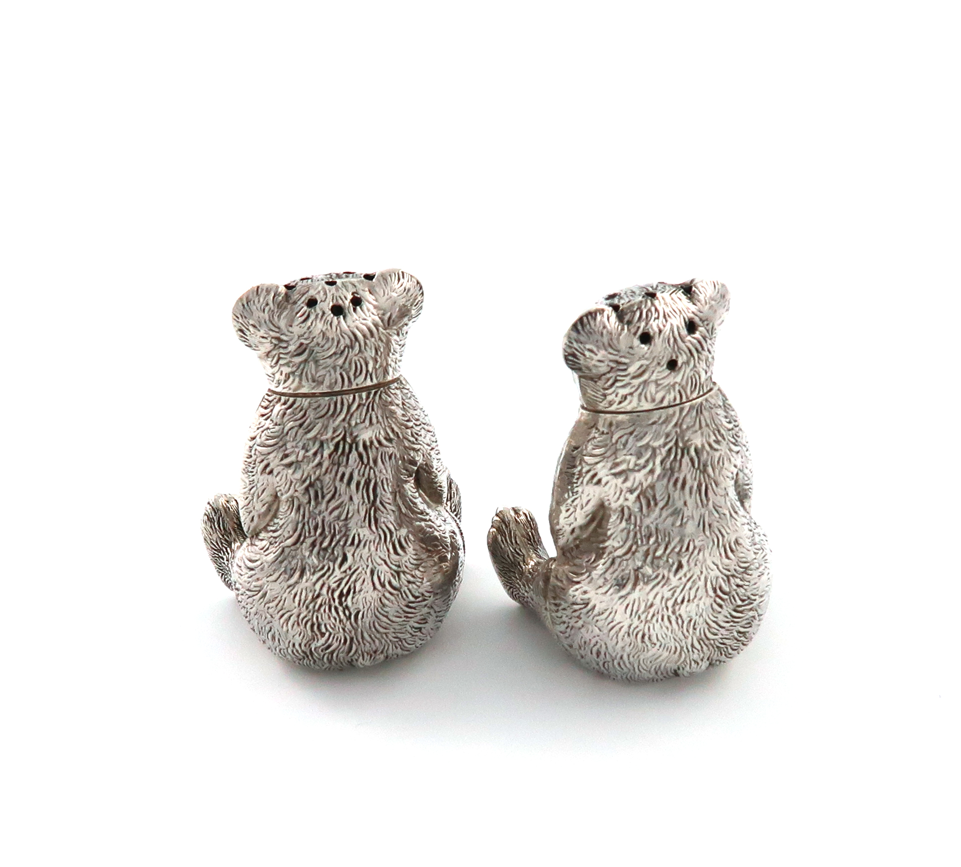 A matched pair of Edwardian novelty silver bear pepper pots, one by Henry Williamson Ltd, the - Image 3 of 7