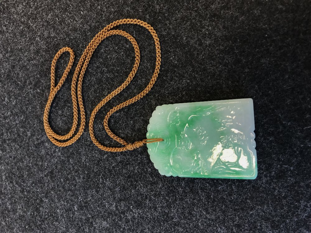A CHINESE APPLE GREEN JADEITE RECTANGULAR PENDANT QING DYNASTY OR LATER Carved in low relief to - Image 4 of 26