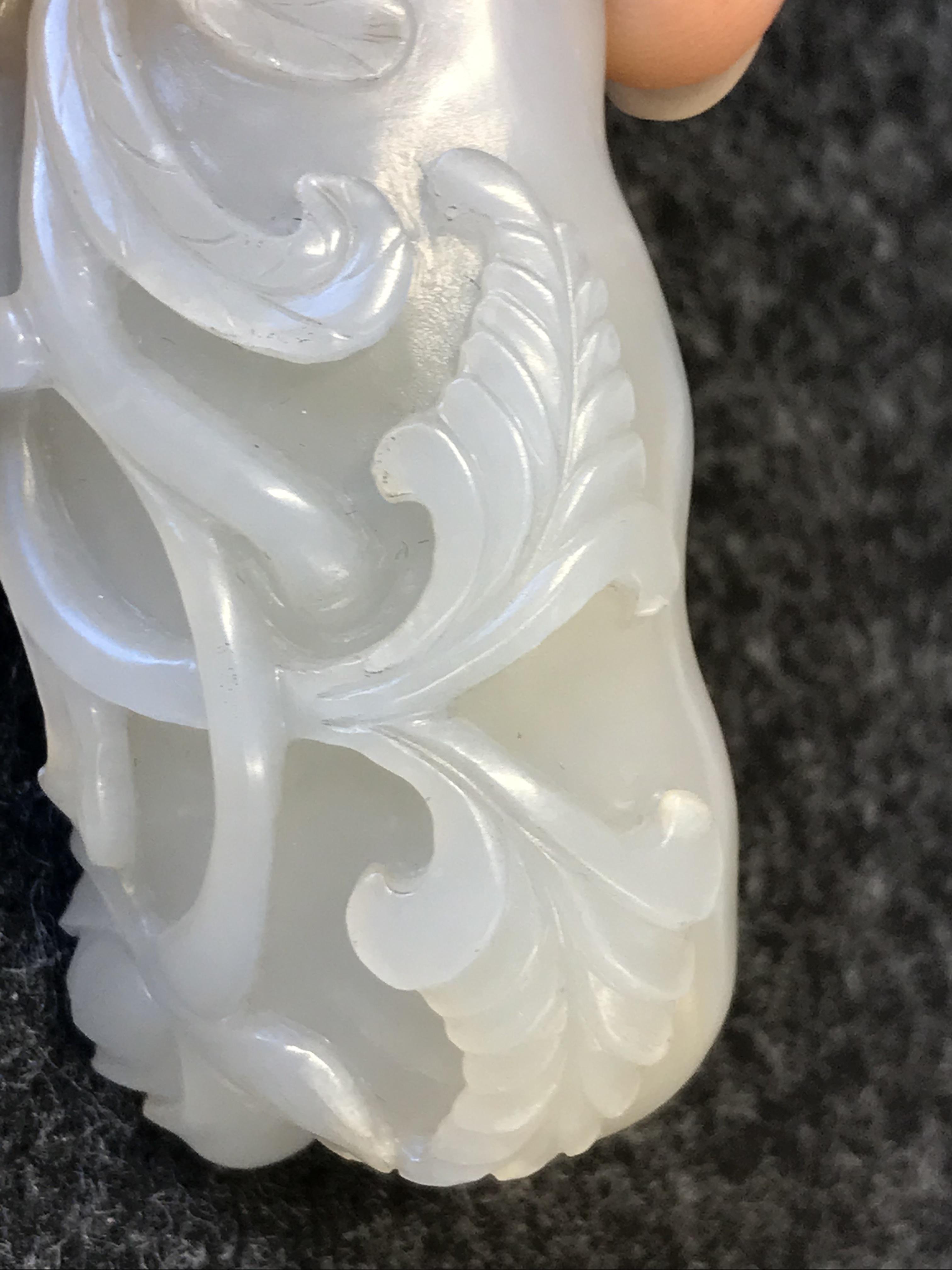 A SMALL CHINESE WHITE JADE 'LOTUS' BRUSH WASHER QING DYNASTY OR LATER Carved as a lotus leaf furling - Image 10 of 19