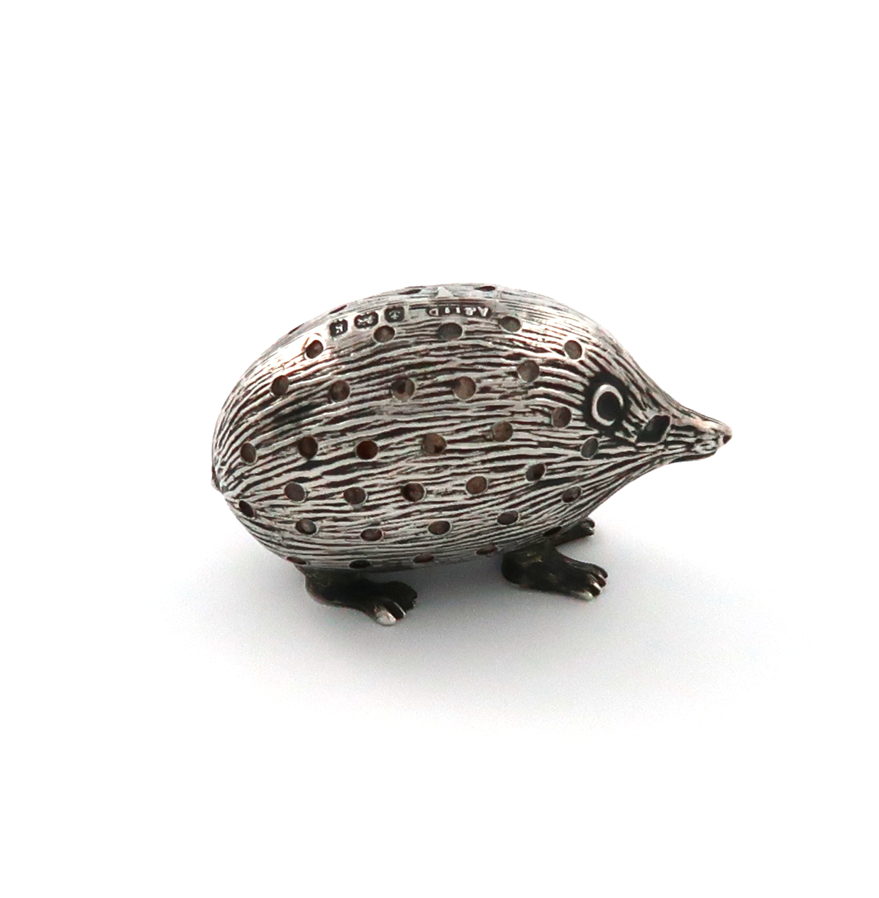 An Edwardian novelty silver hedgehog pin cushion, by Adie and Lovekin, Birmingham 1906, modelled - Image 2 of 6