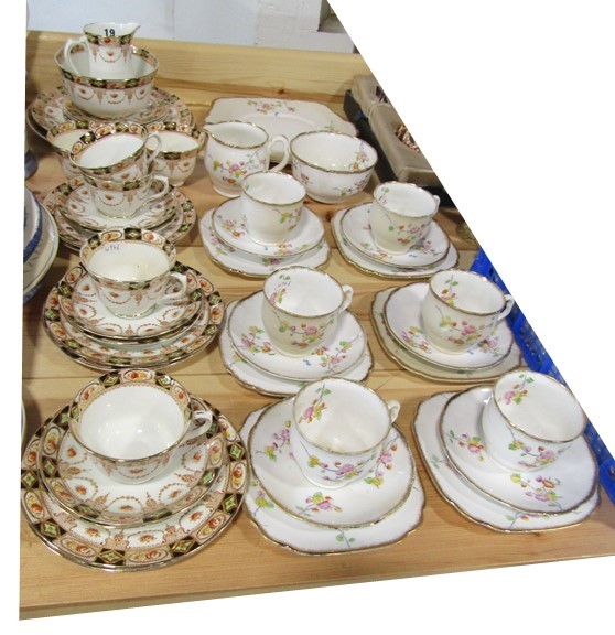 A collection of Royal Albert Crown china tea wares with Art Deco type floral decoration comprising - Image 2 of 2