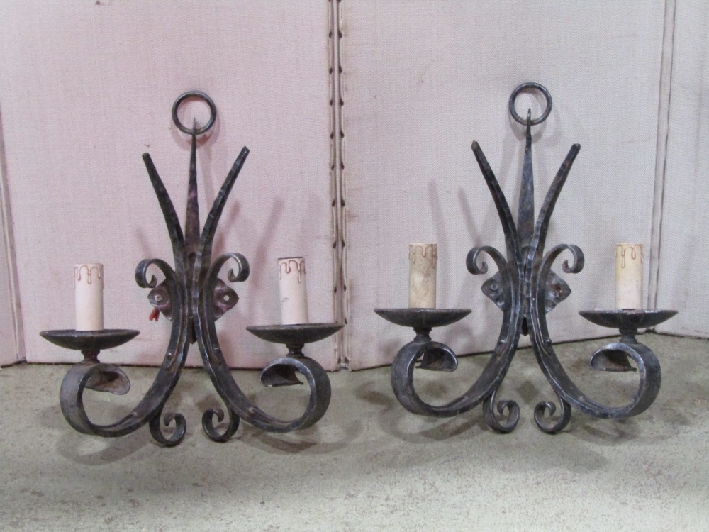 An iron work five branch hanging ceiling light with simple scroll and hammered detail, together with - Image 2 of 2