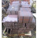 A pallet of weathered Redland roofing tiles, 26 x 16cm, 600 approx