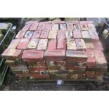 A pallet of Victorian and later red building bricks, 220 approx