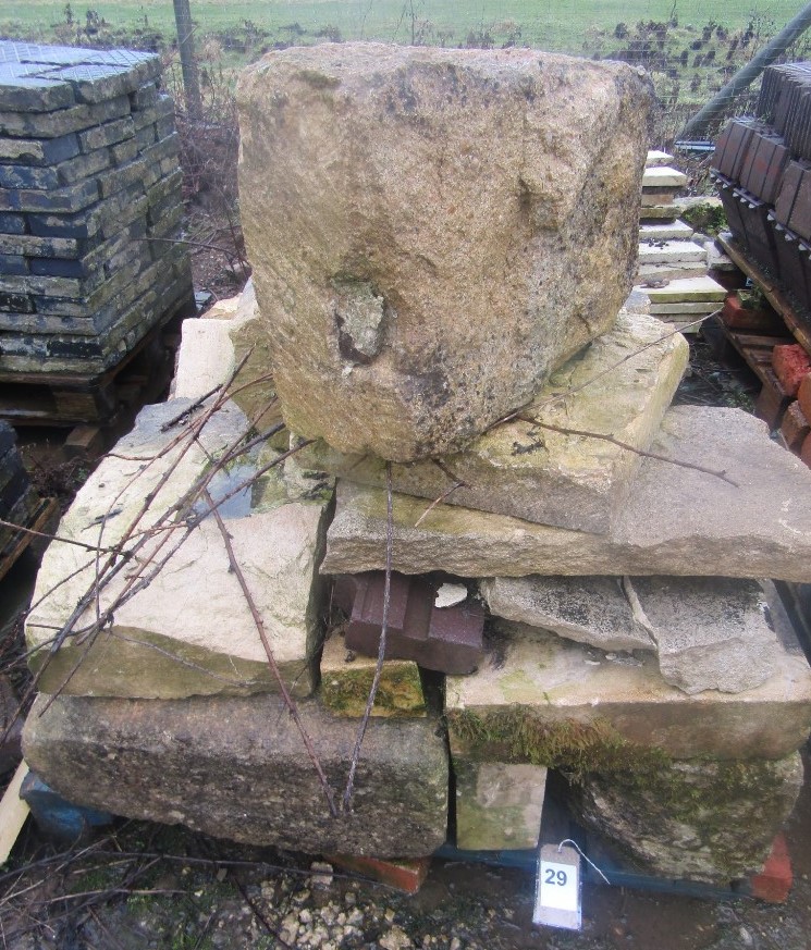 A pallet of limestone blocks including some Quoins, some moulded, etc - Image 2 of 2