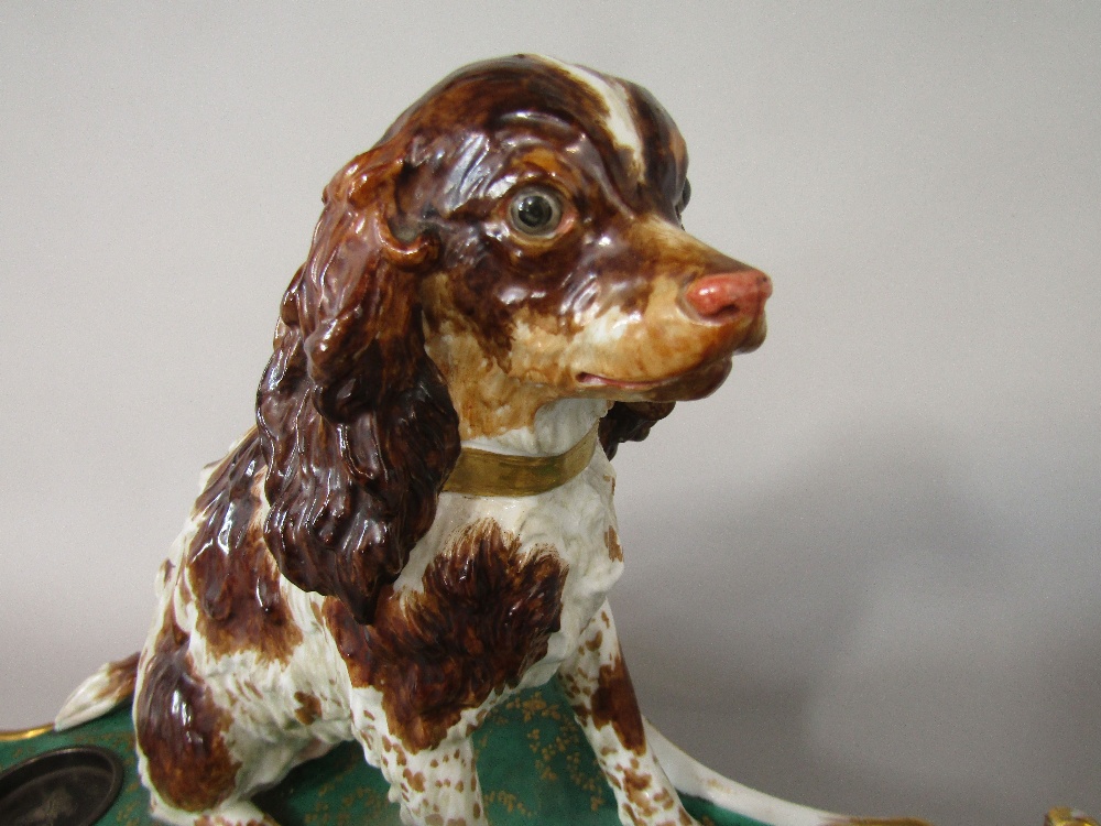A good quality mid 19th century Jacob Petit (Fontainebleau) ceramic inkstand with applied seated - Image 4 of 5