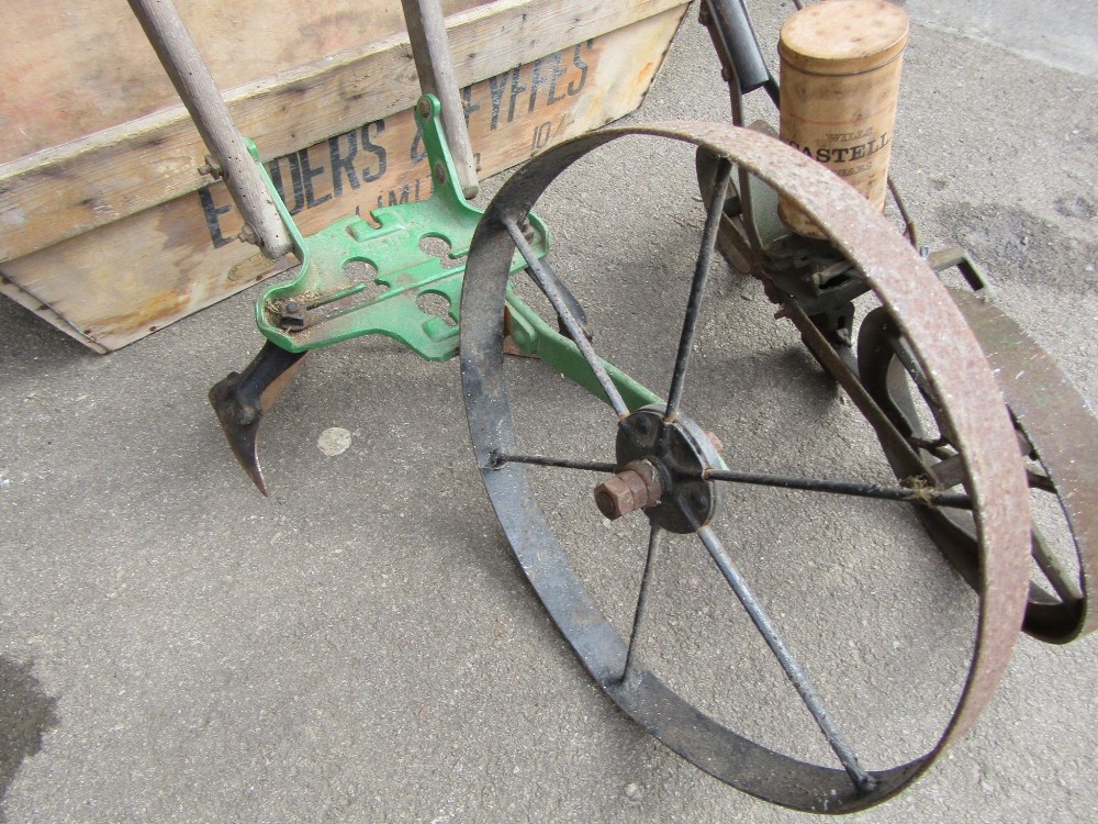 A vintage Planet Junior push hoe, with ashwood handle, together with a seed drill with two spoke - Image 3 of 4