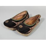 19th century Qing dynasty Chinese boat style shoes for natural feet, with silk sides, embroidered in