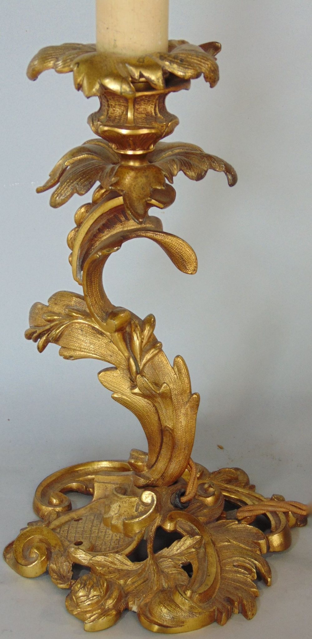 Pair of French ormolu candlestick table lamps, in the form of scrolled acanthus, 35cm high (2) - Image 2 of 2