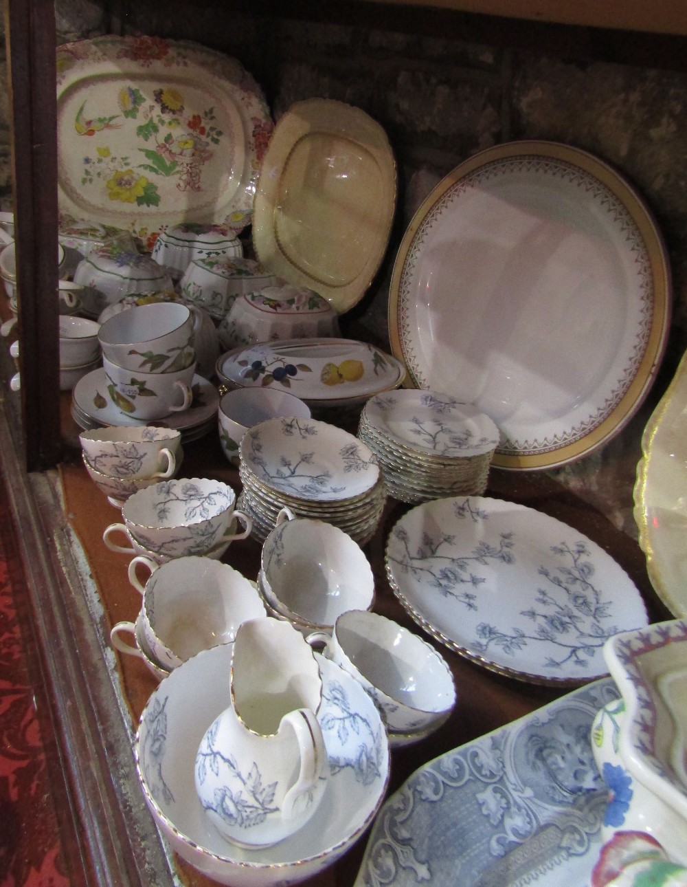 A quantity of ceramics including Minton Ardsley pattern teawares, a set of six decorative jelly - Image 3 of 3