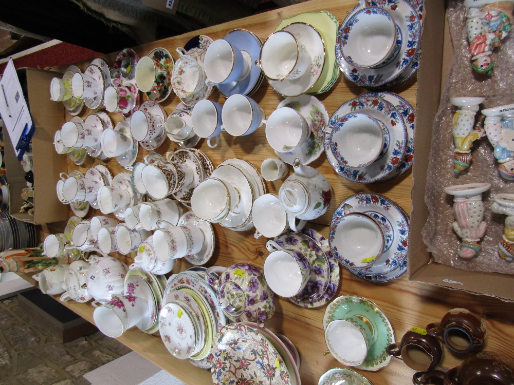 An extensive collection of decorative teawares including examples by Tuscan china, Royal Albert, - Image 3 of 6