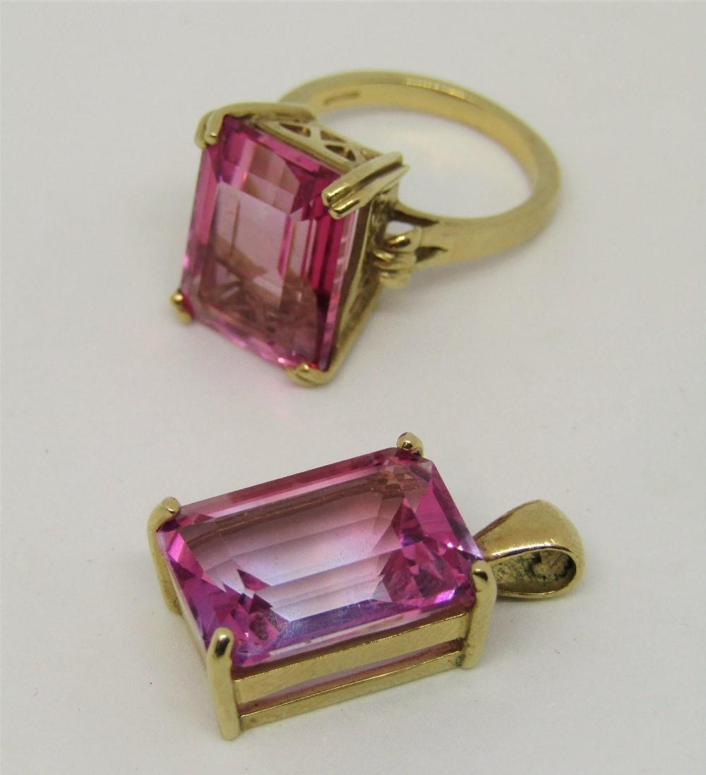 9ct pink topaz dress ring, size N and matching pendant, 15.4g total (2)