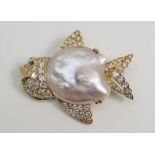 18ct baroque pearl and diamond novelty brooch in the form of a fish, 9.9g