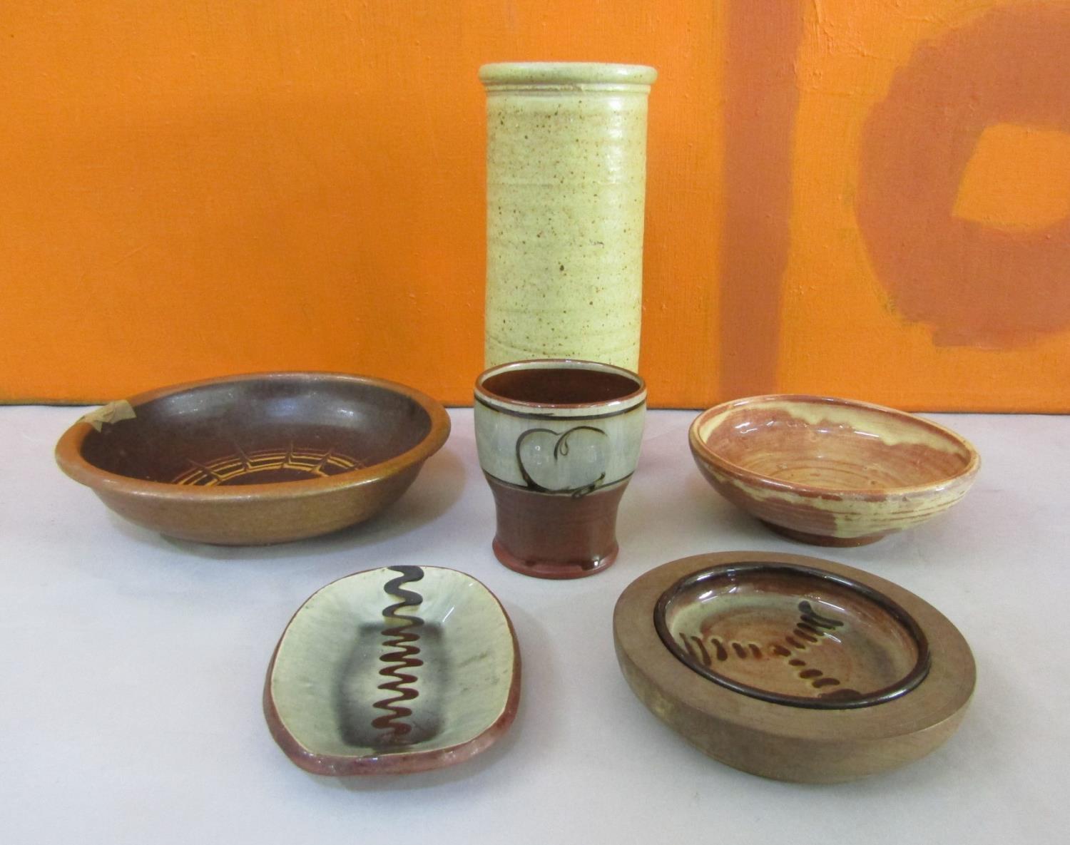 Margaret Leach - Collection of studio pottery to include five slip ware dishes (one af) and a