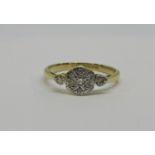 18ct diamond cluster ring, size O, 2.6g