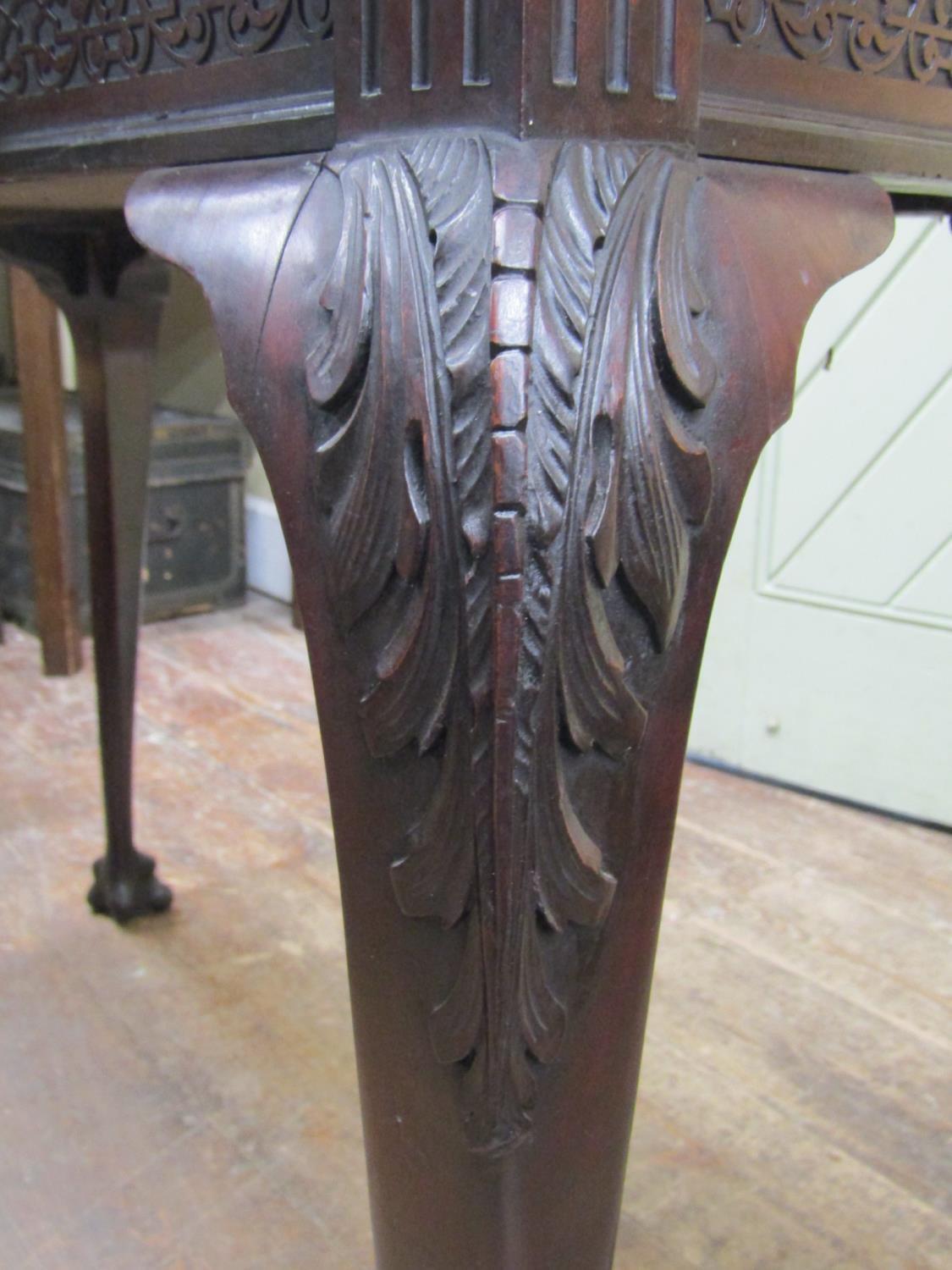 A good quality Edwardian mahogany fold-over top card table of rectangular form, with carved blind - Image 8 of 8