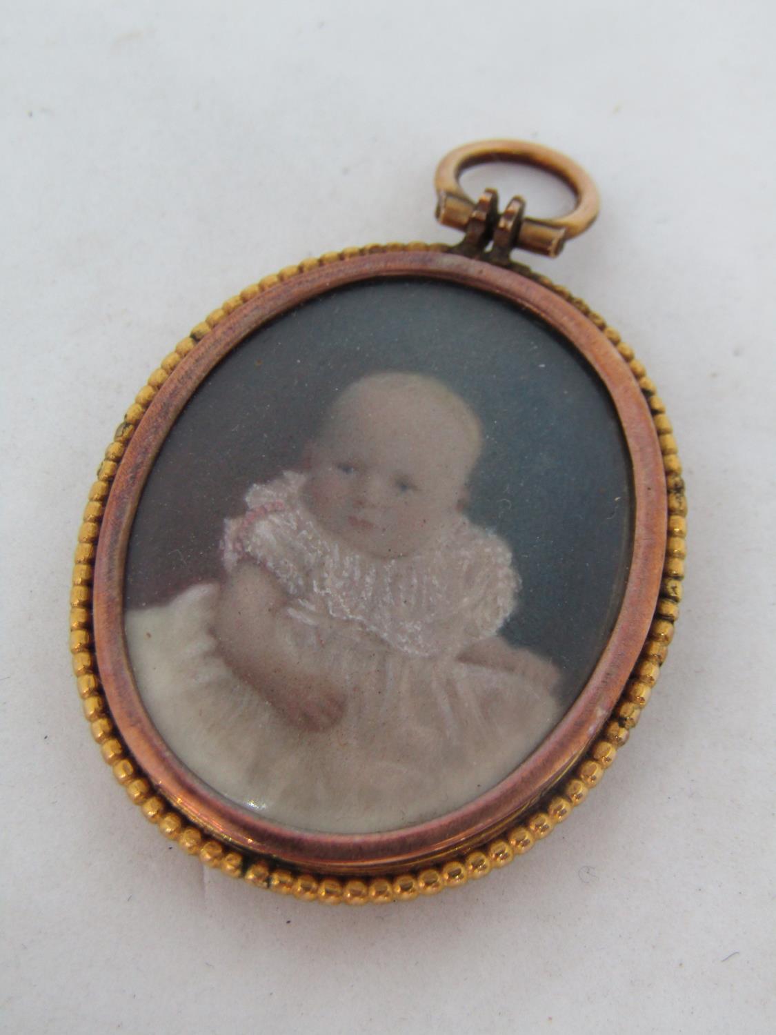 Late 19th century British school - Half length memorial miniature portrait of a baby - Alec Dixon