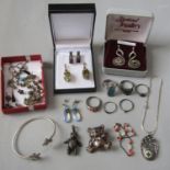 Collection of silver jewellery to include an articulated teddy bear pendant, cased pair of