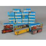 Collection of 29 mixed North American wagons by Athearn (boxes may not match contents) and 2 empty