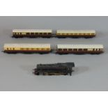 Graham Farish 00 gauge locomotive 44753 and 4 Grafar Ltd coaches in GWR brown / cream livery (5)