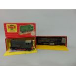 Hornby Dublo locomotive and tender 2220 'Denbigh Castle' in original box, together with a 0-6-0