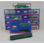 Collection of Bachmann coaches all BR green bulleid, including boxed set 34-500Z with an