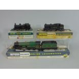 3 boxed Wrenn locomotives: W2222 4-6-0 'Devizes Castle' 7002 in green livery, W2215 0-6-2 Tank LMS