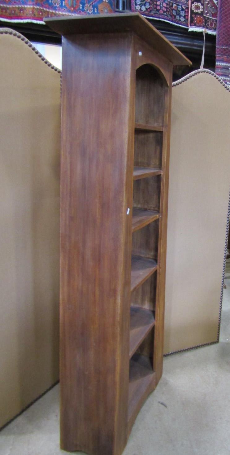 A contemporary Arts & Crafts style hardwood freestanding open bookcase of tapered form with fixed - Image 4 of 5
