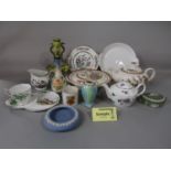 A quantity of ceramics including Washington and Duchess Pottery Indian Tree pattern dinner and tea