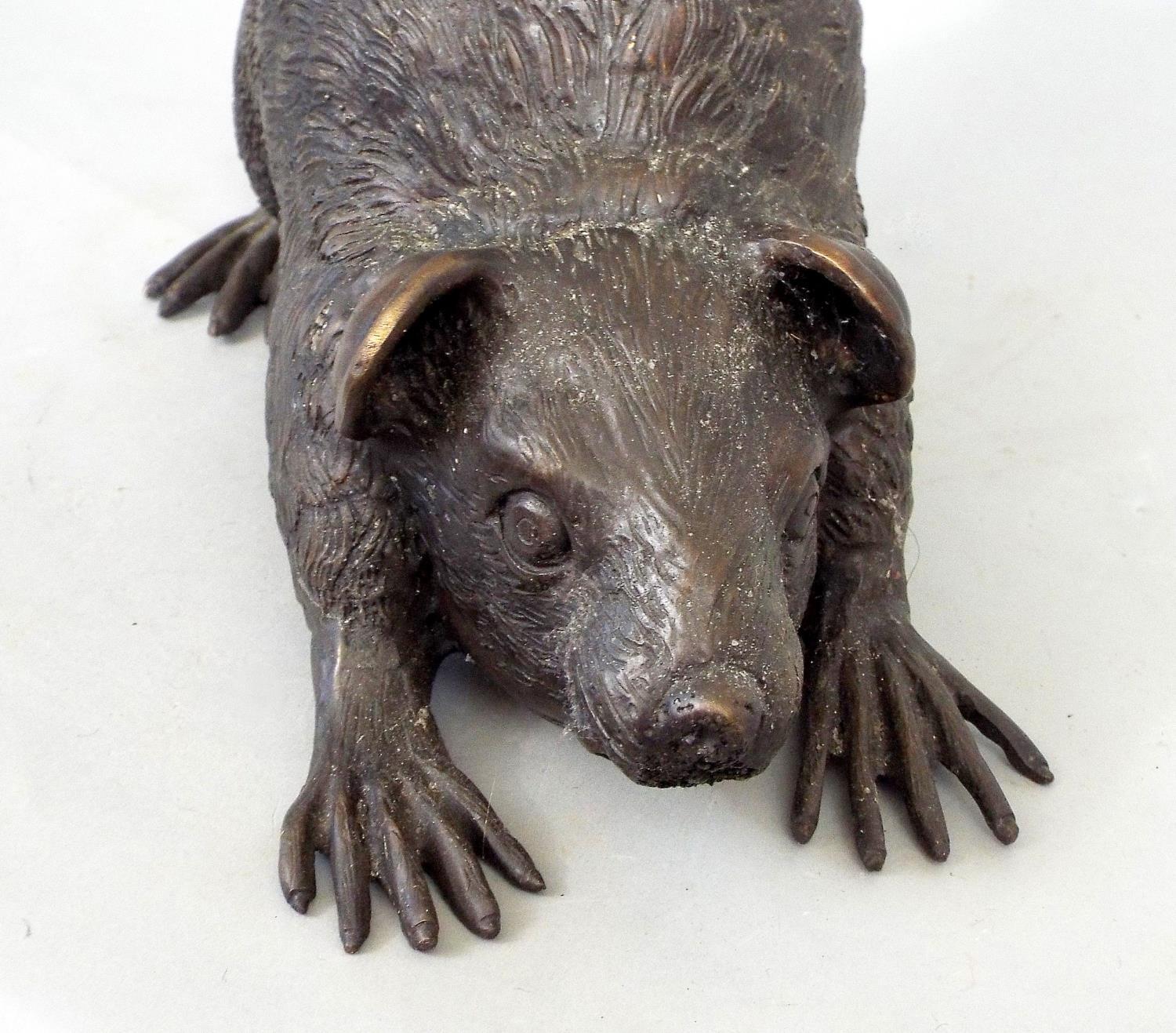 An oriental bronze figure of a pouncing rat, 37cm long - Image 3 of 4