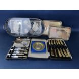 Cased set of six silver handled and stainless steel butter knives together with two silver plated