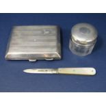 Mixed collection of silver comprising engine turned cigarette case, pearl handled fruit knife with