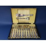 Cased set of silver handled fish canteen of cutlery comprising six forks, six knives and a serving