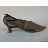 Early 19th century hand made ladies shoe in black leather with pointed toe and short heel