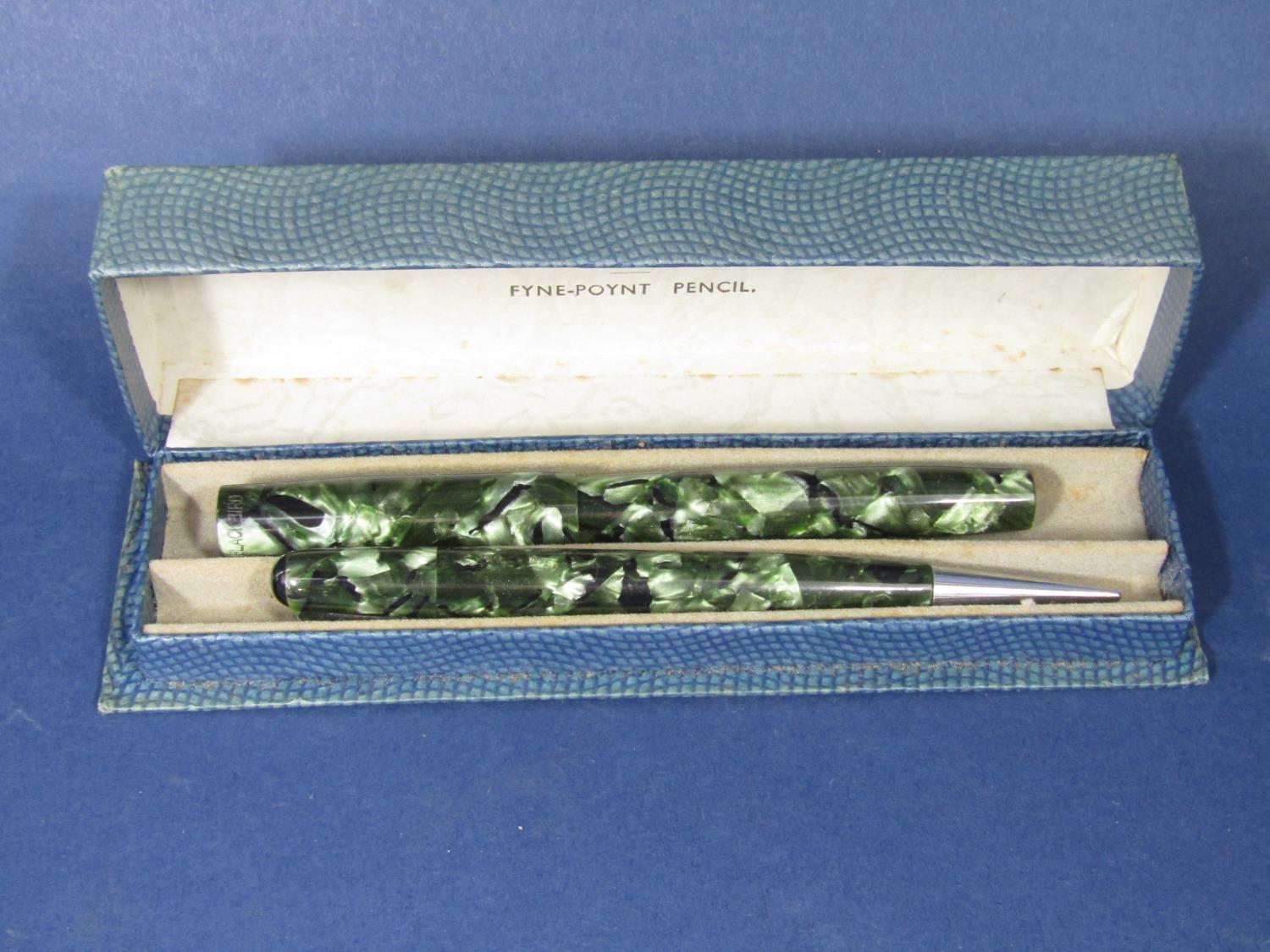 Blackbird fountain pen and propelling pencil in original presentation box