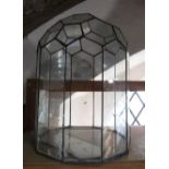 Good faceted leaded glass vivarium with shaped domed octagonal roof, 40cm high