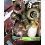 Box of various metal wares to include a brass miners lamp, plaque inscribed Hockley Lamp and