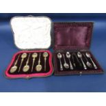 Cased set of six Edwardian silver gilt anointing tea spoons with fancy decoration, engraved