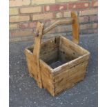 CHINESE SQUARE WOODEN WELL BUCKET (H.50.5 CM, W. 36.5 CM)