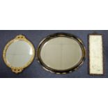 BEVELLED OVAL WALL MIRROR IN A BLACK AND GILT CHINOISERIE FRAME (49.5 X 59.7 CM), ORIENTAL BIRD