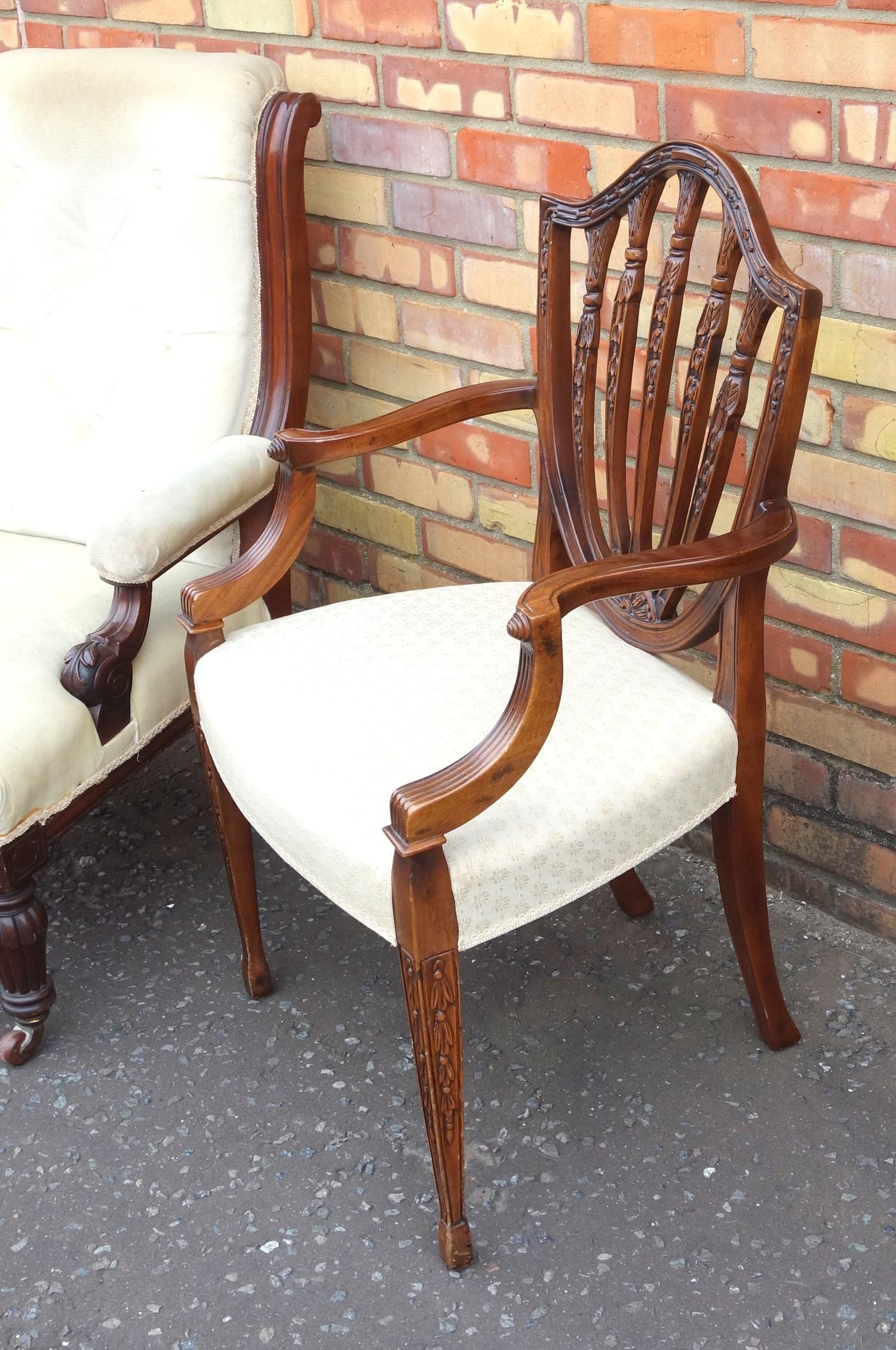HEPPLEWHITE STYLE CARVED MAHOGANY OPEN ARMCHAIR WITH A BELLFLOWER SPLAT ARCHED SHIELD BACK AND - Image 3 of 5