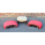 A PAIR OF REGENCY SCROLL END MAHOGANY FOOTSTOOLS (H. 18 CM, L. 48 CM) AND A TAPESTRY COVERED