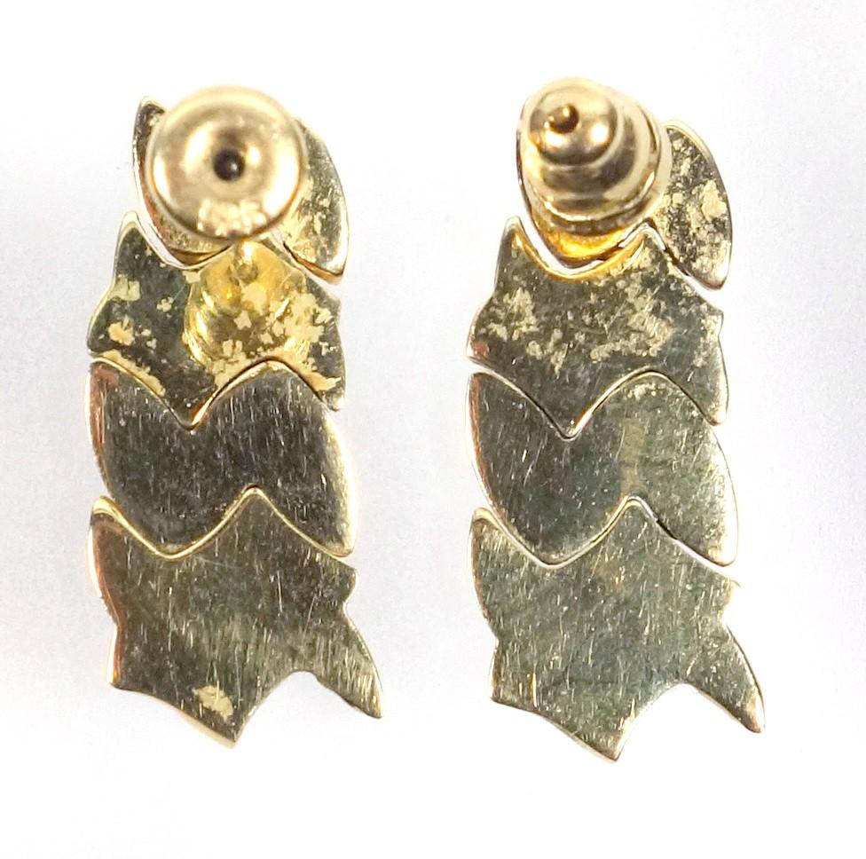 PAIR OF YELLOW METAL PENDANT EARRINGS THE BEEHIVE PUSHERS STAMPED 585, 5.5 GRAMS (2) - Image 3 of 3