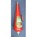 VINTAGE MINIMAX 4 AW WATER TYPE FIRE EXTINGUISHER OF CONICAL FORM (H.70 CM)