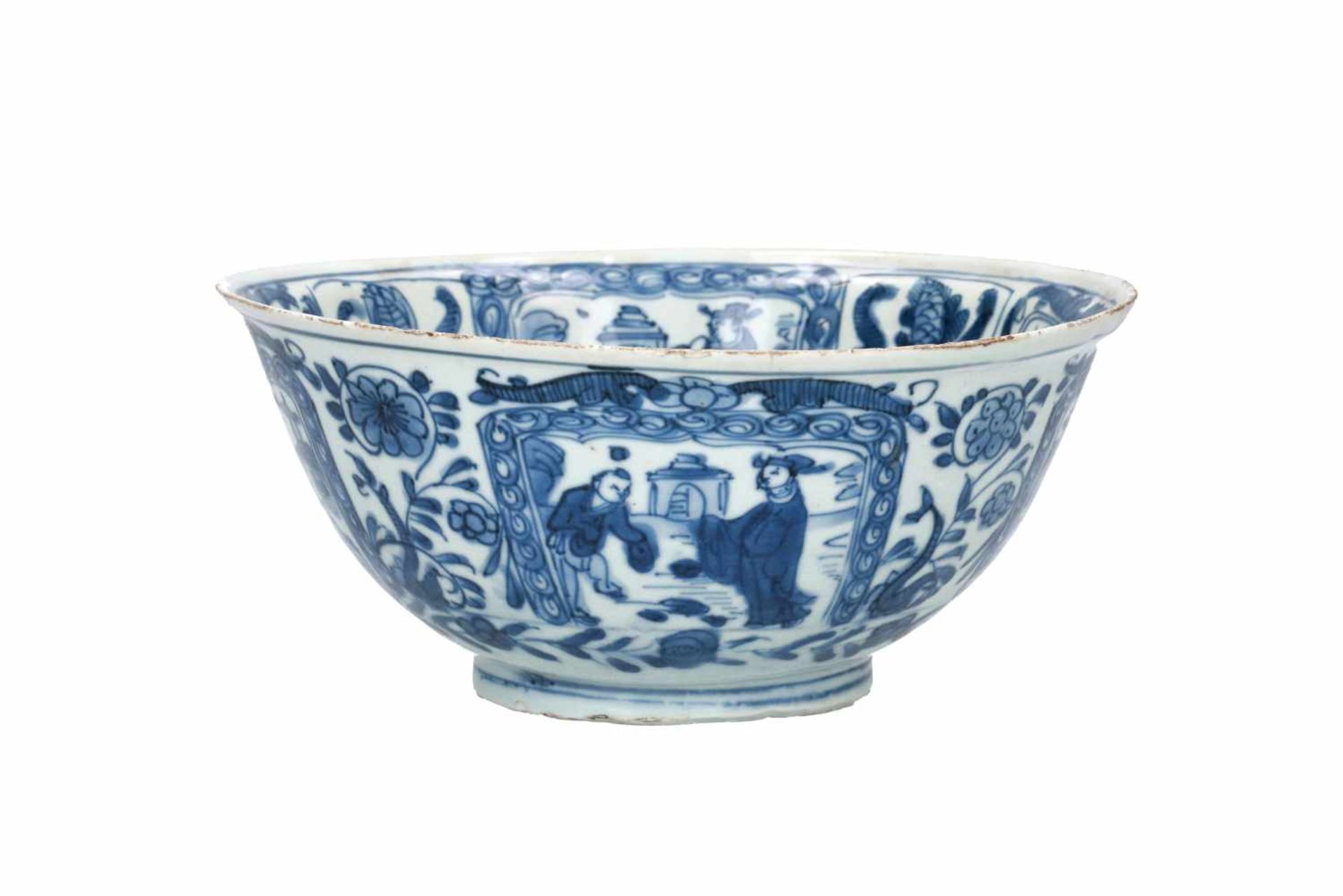 A blue and white porcelain bowl, decorated with figures, tulips and landscapes. Unmarked. China, - Bild 4 aus 6