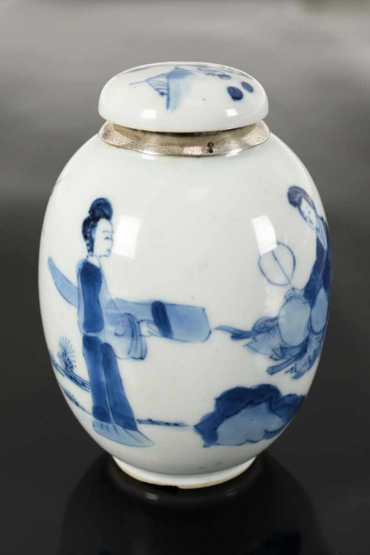 A blue and white porcelain lidded jar with later Dutch silver mounting, decorated with figures in - Image 8 of 11
